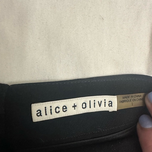 Alice and Olivia Pleated skort - Picture 2 of 4